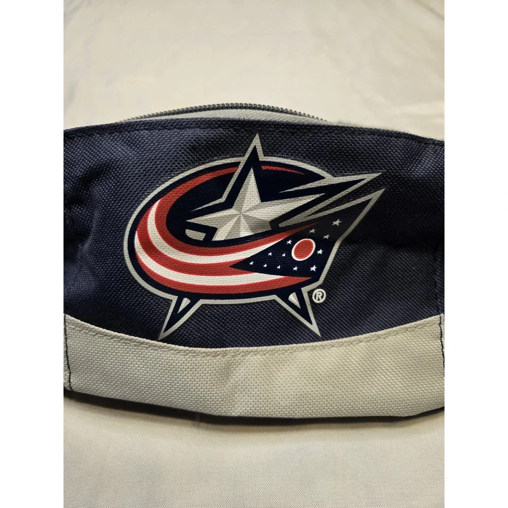 NHL Columbus Blue Jackets Hockey Fanny Pack CBJ Adjustable Bag 3‎ Zipper Pockets